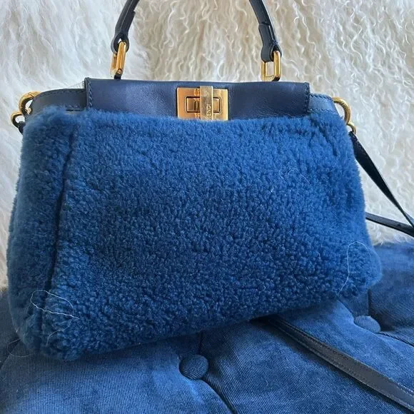 Fendi Peekaboo Mini Blue Shearling Leather bag - Picture 8 of 11